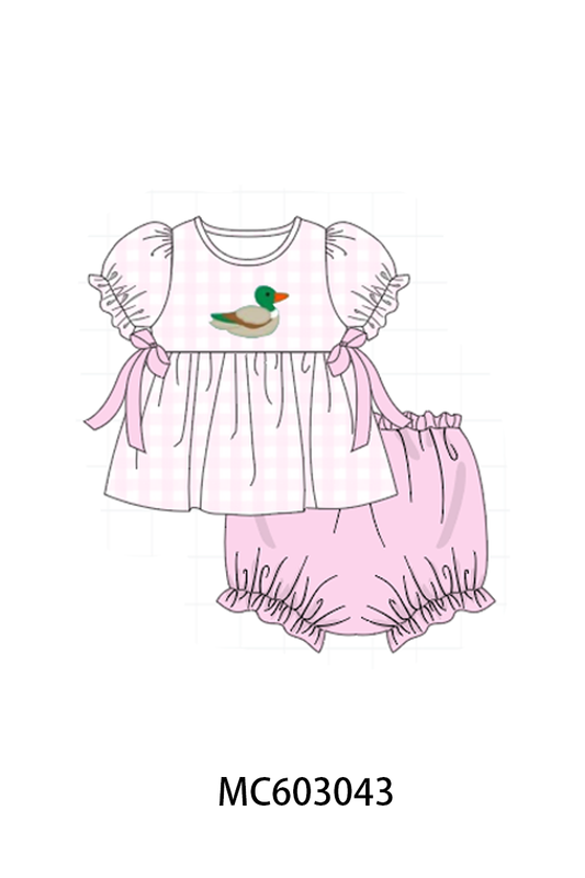 PO83 Pink mallard applique gingham girl collection