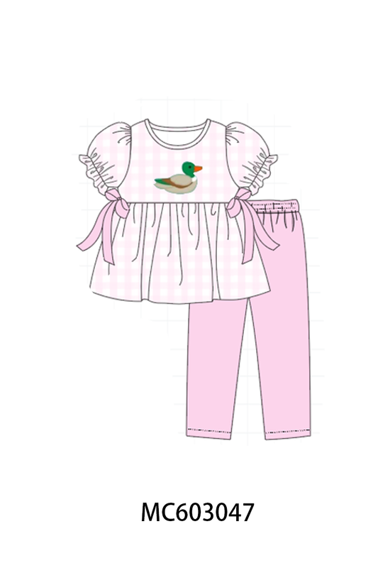 PO83 Pink mallard applique gingham girl collection