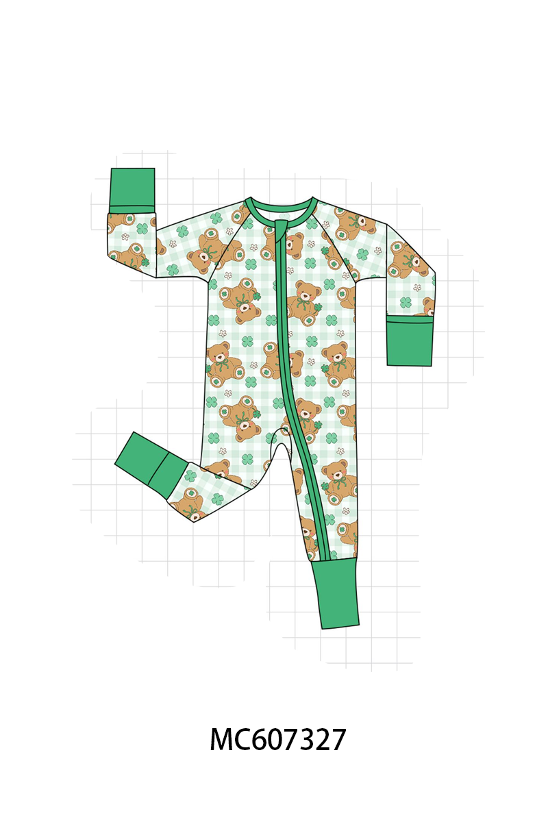 PO99 Green clover teddy bear bamboo collection