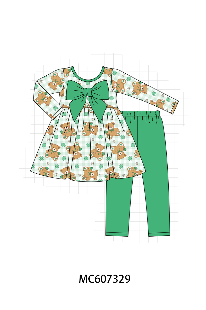 PO99 Green clover teddy bear bamboo collection