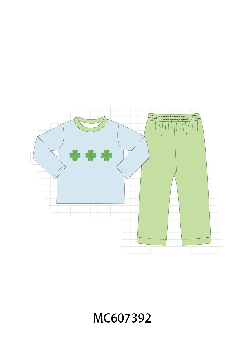 PO99 Green clover bow embroidery collection